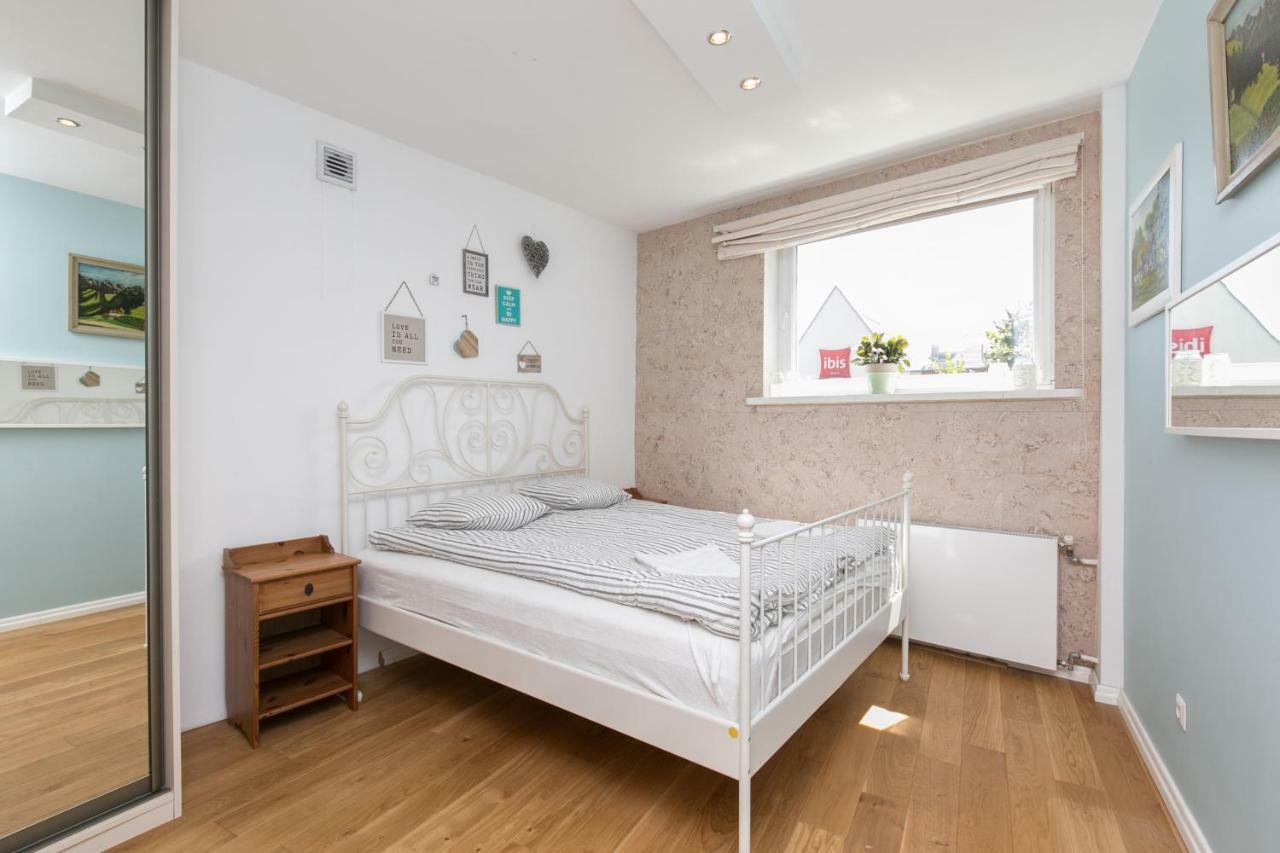 グダニスクApartament Fridaアパートメント エクステリア 写真
